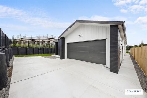 Photo of property in 28 Spudman Rise, Pukekohe, 2120