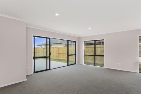 Photo of property in 6 Rotomanu Place, Pyes Pa, Tauranga, 3112