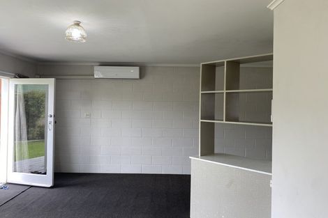 Photo of property in 2/1369 Dominion Extension, Mount Roskill, Auckland, 1041