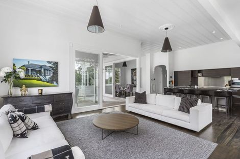 Photo of property in 306 Jervois Road, Herne Bay, Auckland, 1011