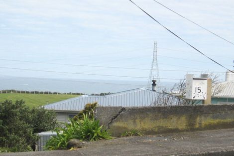 Photo of property in 15 Scott Street, Moturoa, New Plymouth, 4310