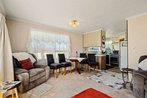 Photo of property in 1/6 Princess Street, Waitara, 4320