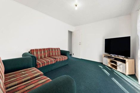 Photo of property in 36 Secretariat Place, Randwick Park, Auckland, 2105