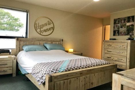 Photo of property in 6a Japonica Drive, Beach Haven, Auckland, 0626