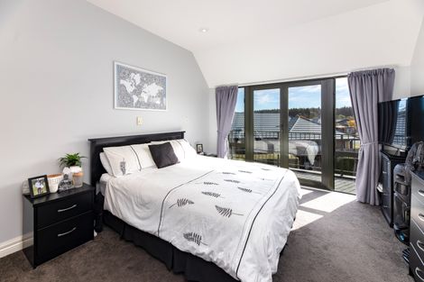 Photo of property in 16 Broadhaven Avenue, Parklands, Christchurch, 8083