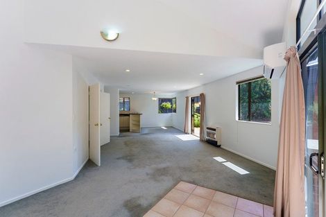 Photo of property in 2/53 Amohia Street, Paraparaumu, 5032