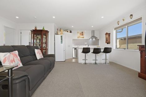 Photo of property in 32 Arrow Close, Papamoa, 3118