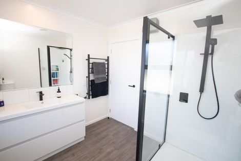 Photo of property in 28 Redhaven Rise, Netherby, Ashburton, 7700