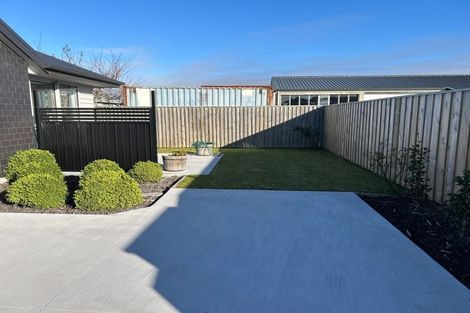 Photo of property in 4 Grey View Grove, Rangiora, 7400