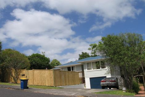 Photo of property in 6 Gatman Street, Birkdale, Auckland, 0626