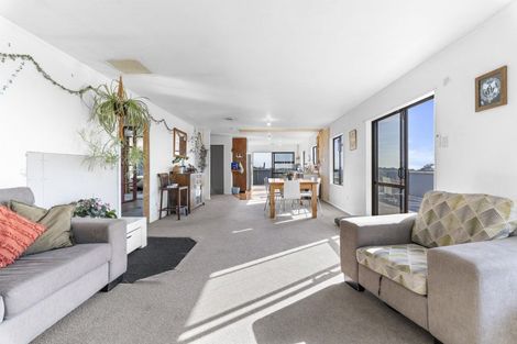 Photo of property in 152a Parklands Avenue, Bell Block, New Plymouth, 4312