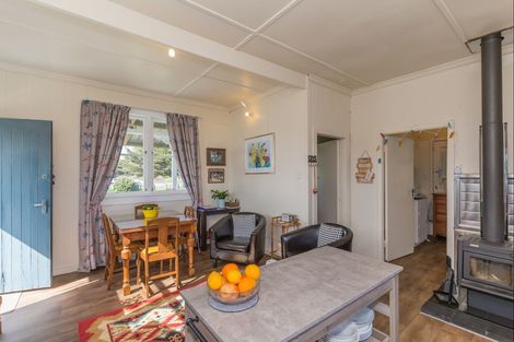 Photo of property in 10 Mahuri Street, Himatangi Beach, Foxton, 4891