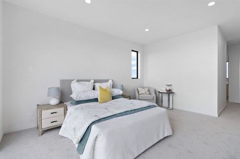 Photo of property in 36 Sunnyheights Road, Orewa, 0931