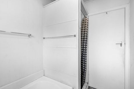 Photo of property in 28 Henderson Street, Kingswell, Invercargill, 9812