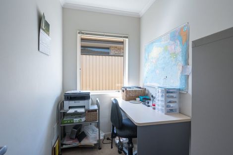 Photo of property in 1 Woodstock Place, Stoke, Nelson, 7011