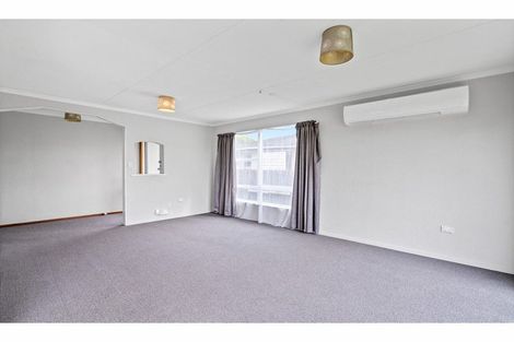 Photo of property in 71 Lauder Crescent, Heidelberg, Invercargill, 9812