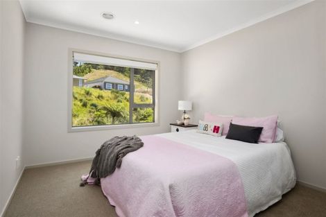 Photo of property in 7 Hull Place, Whitby, Porirua, 5024
