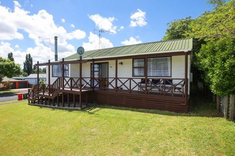 Photo of property in 26 Tupelo Street, Pukete, Hamilton, 3200
