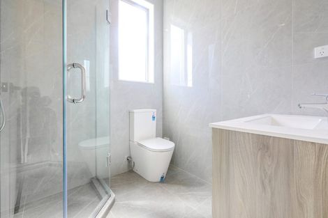 Photo of property in 60a Batkin Road, New Windsor, Auckland, 0600