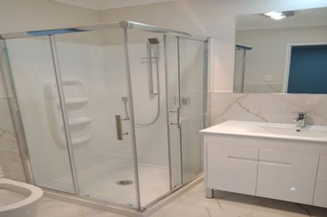 Photo of property in 21 Black Beech Crescent, Takanini, 2110