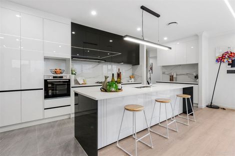 Photo of property in 40 Tannaghmore Drive, Flat Bush, Auckland, 2019
