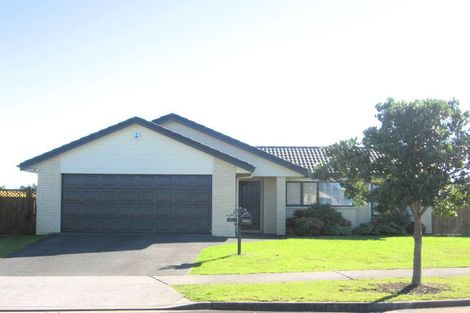 Photo of property in 36 Sandwick Drive, Weymouth, Auckland, 2103