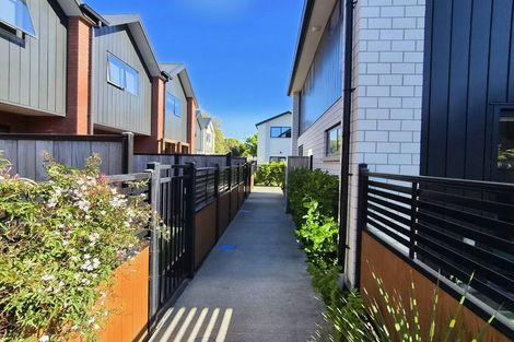 Photo of property in 4/12 Biddle Crescent, Taita, Lower Hutt, 5011