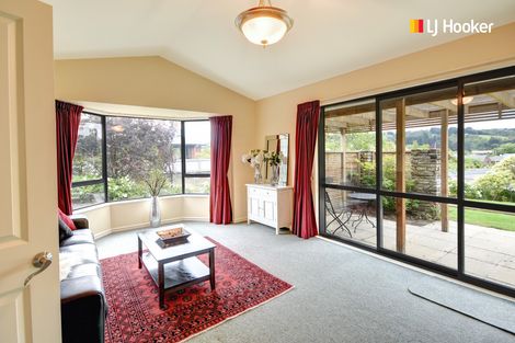 Photo of property in 18 Sunninghurst Drive, Fairfield, Dunedin, 9018
