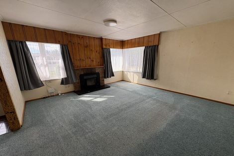 Photo of property in 7 Bowling Road, Greenmeadows, Napier, 4112