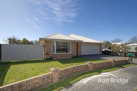 Photo of property in 112 Bayswater Crescent, Bromley, Christchurch, 8062