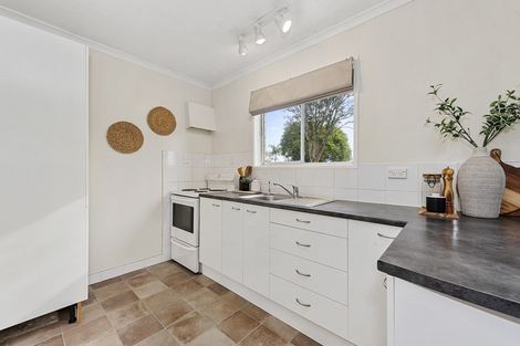 Photo of property in 3 Durham Street, Nawton, Hamilton, 3200