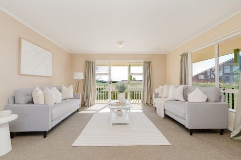 Photo of property in 95 Rototuna Road, Rototuna, Hamilton, 3210