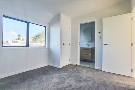 Photo of property in 3 Finesse Lane, Bucklands Beach, Auckland, 2012