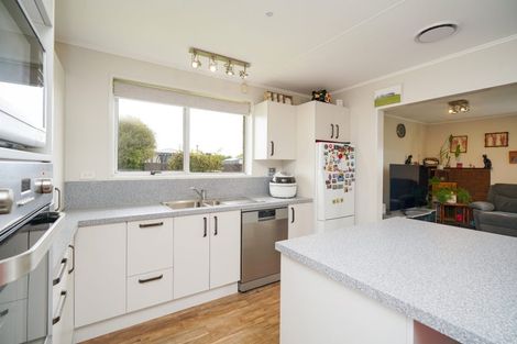 Photo of property in 56 Severn Street, Clifton, Invercargill, 9812