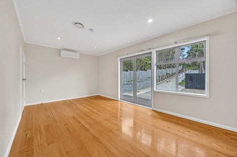Photo of property in 33b Fairmount Road, Titirangi, Auckland, 0604