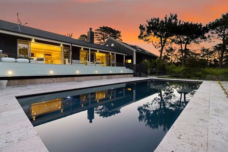 Photo of property in 37 Paremoremo Road, Lucas Heights, Auckland, 0632