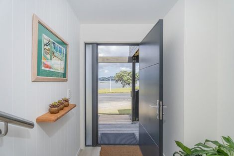 Photo of property in 56 Paku Drive, Tairua, 3508