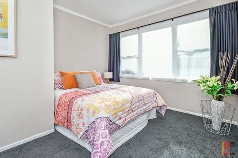 Photo of property in 431a Great South Road, Opaheke, Papakura, 2113