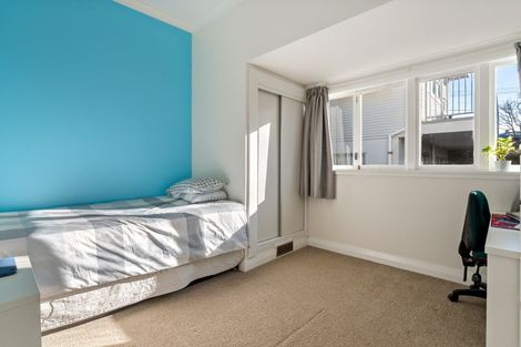 Photo of property in 58 Freyberg Street, Lyall Bay, Wellington, 6022