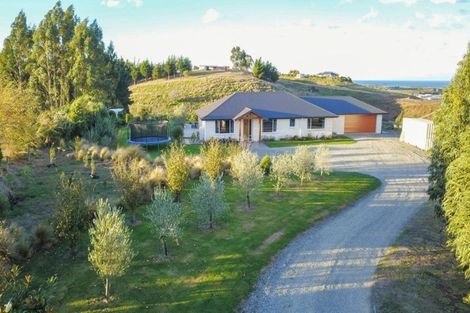 Photo of property in 24 Macs Ridge Road, Oamaru North, Oamaru, 9492