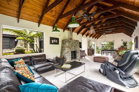 Photo of property in 531 Frankley Road, Hurworth, New Plymouth, 4371