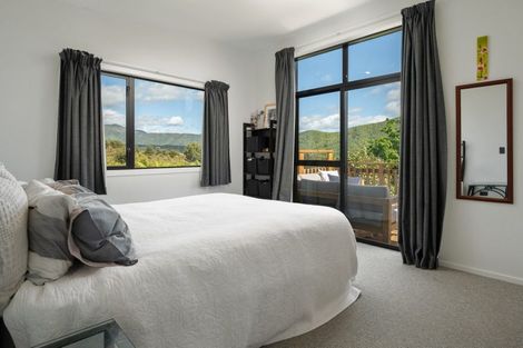 Photo of property in 30 Waimarama Street, Waikawa, Picton, 7220