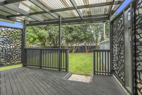 Photo of property in 14 Dunstall Place, Mangere Bridge, Auckland, 2022