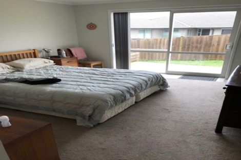 Photo of property in 42 Raithburn Terrace, Pokeno, 2402