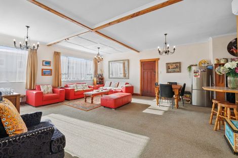 Photo of property in 24 Richmond Street, Fitzroy, New Plymouth, 4312