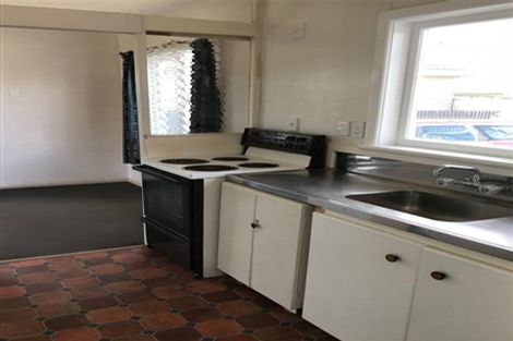 Photo of property in 1105 Cunningham Crescent, Mayfair, Hastings, 4122