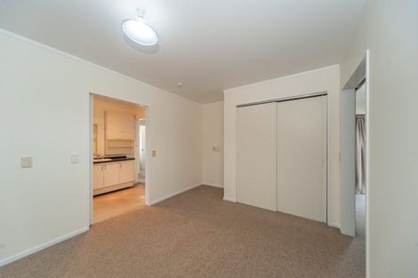 Photo of property in 2 Macalister Place, Miramar, Wellington, 6022