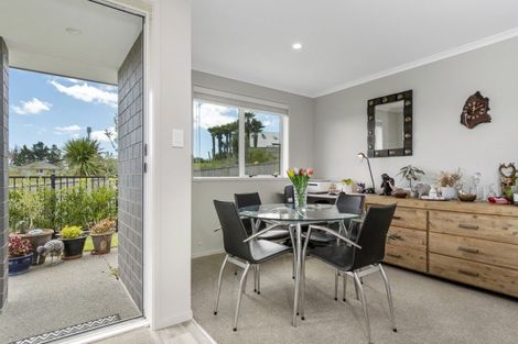 Photo of property in 66 Sentinel Avenue, Omokoroa, 3114