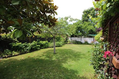 Photo of property in 2 Fir Close, Alexandra, 9320