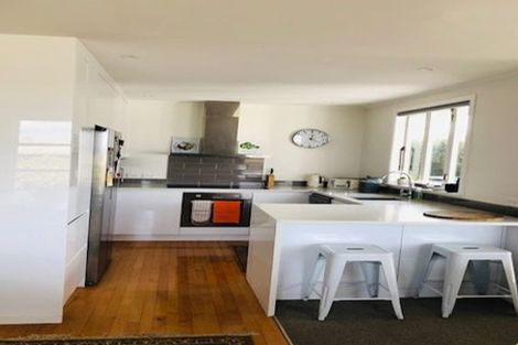 Photo of property in 2/61 Forrest Hill Road, Milford, Auckland, 0620